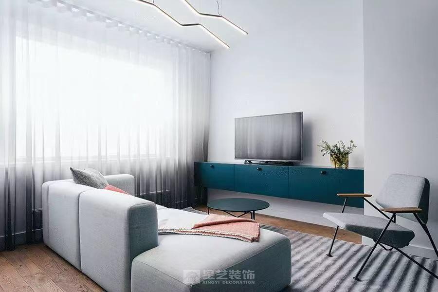 墨綠