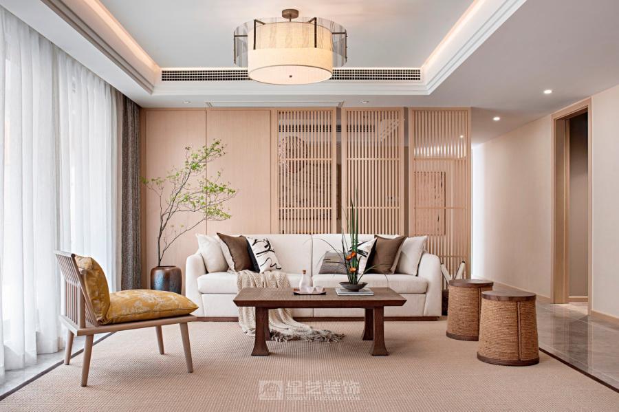 不追求華麗，而追求舒適；不堆砌裝飾，而回歸生活本身
